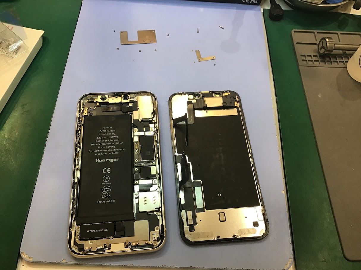 iPhone11のバッテリー交換ならデータそのまま修理可能なスマホ修理工房セレオ甲府店へ！